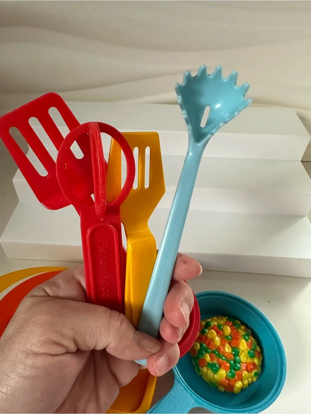 Fisher-Price Vintage Toy Dish Set Plate Cups Pots Utensils Salt Pepper Play 80’s